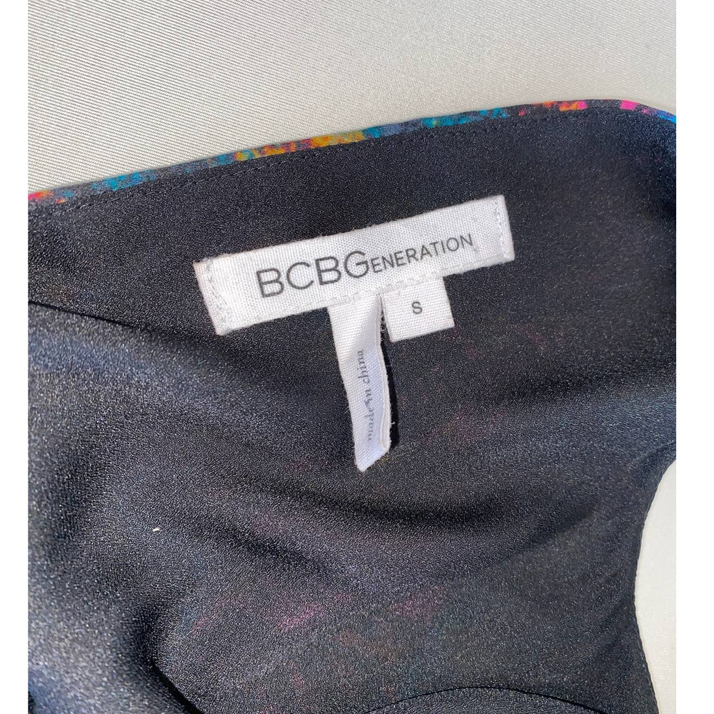 Black Backless Patterned Dress Bcbgeneration Size… - image 4